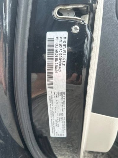 2023 Chrysler Voyager LX