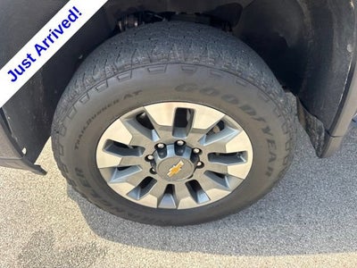 2025 Chevrolet Silverado 2500 HD Custom