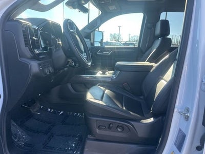 2025 Chevrolet Silverado 2500 HD LTZ