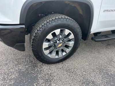 2024 Chevrolet Silverado 2500 HD Custom