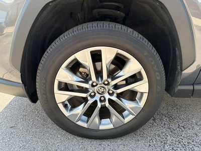 2022 Toyota RAV4 XLE Premium