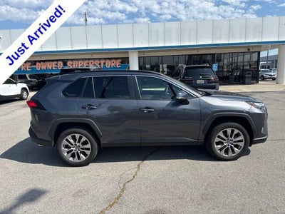2022 Toyota RAV4 XLE Premium
