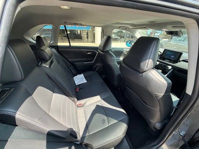 2022 Toyota RAV4 XLE Premium