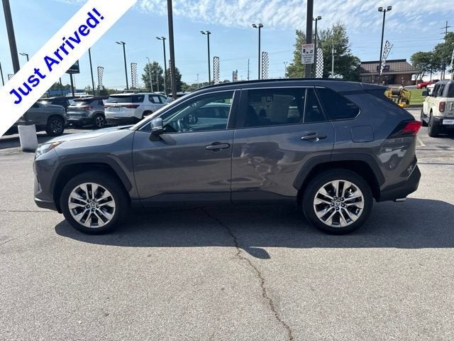 2022 Toyota RAV4 XLE Premium