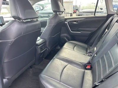 2020 Toyota RAV4 XLE Premium