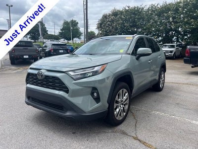 2022 Toyota RAV4 XLE Premium