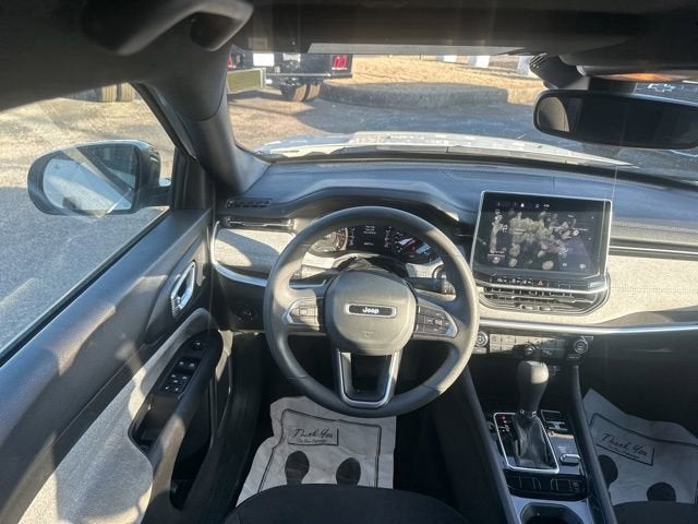 2023 Jeep Compass Sport