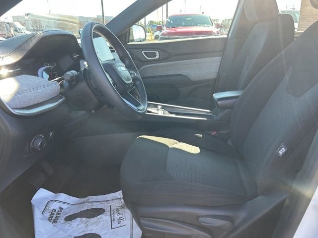 2023 Jeep Compass Sport