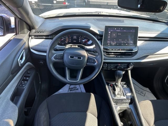 2023 Jeep Compass Sport