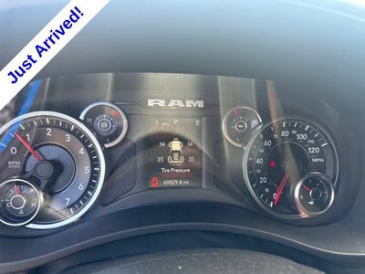 2021 RAM 3500 Tradesman Crew Cab 4x4 6'4" Box