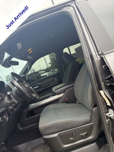 2022 RAM 2500 Big Horn Crew Cab 4x4 6'4" Box