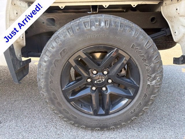 2022 Chevrolet Silverado 1500 Custom Trail Boss