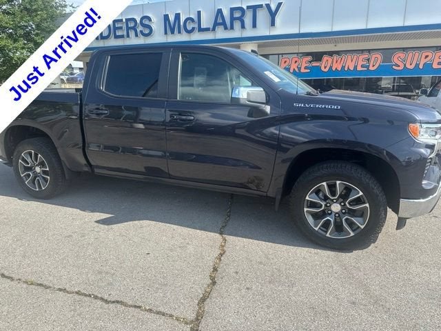 2022 Chevrolet Silverado 1500 LT (2FL)