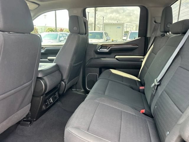 2022 Chevrolet Silverado 1500 LT (2FL)