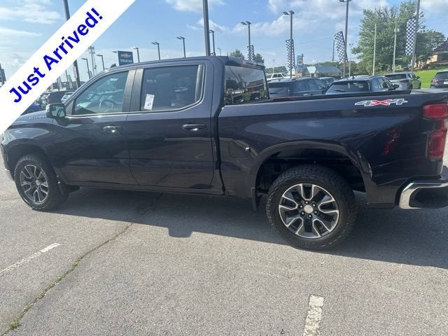2022 Chevrolet Silverado 1500 LT (2FL)