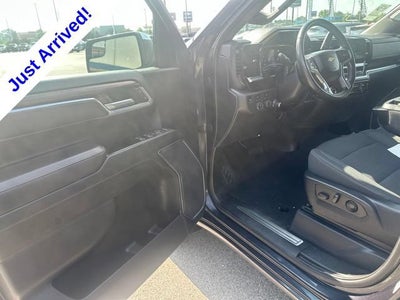 2022 Chevrolet Silverado 1500 LT (2FL)
