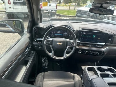2023 Chevrolet Silverado 1500 LT (2FL)