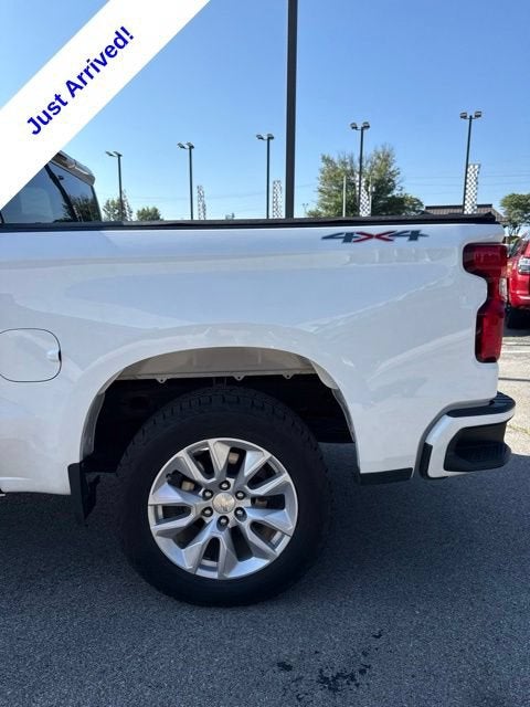 2021 Chevrolet Silverado 1500 Custom