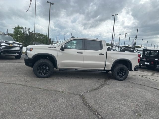 2026 Chevrolet Silverado 1500 ZR2 - Photo 6