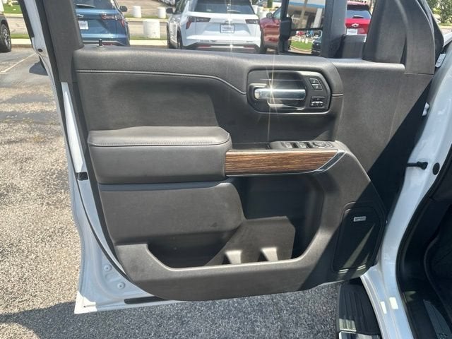 2022 Chevrolet Silverado 1500 LTD High Country