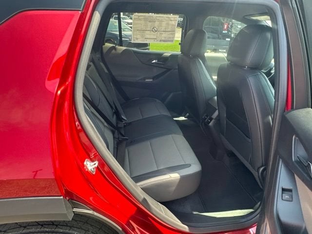 2027 Chevrolet Equinox LT - Photo 30