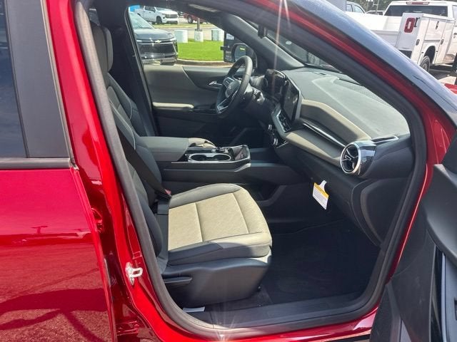2027 Chevrolet Equinox LT - Photo 31