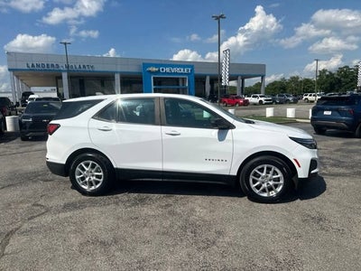 2023 Chevrolet Equinox LS