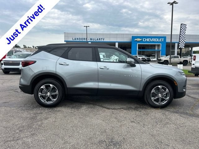 2026 Chevrolet Blazer 3LT - Photo 2