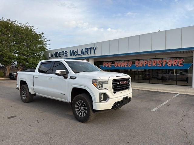 2020 GMC Sierra 4WD Crew Cab Short Box AT4's photo