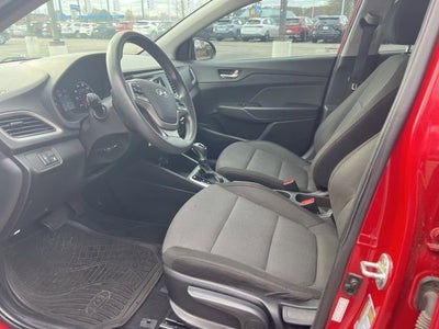 2020 Hyundai Accent SE