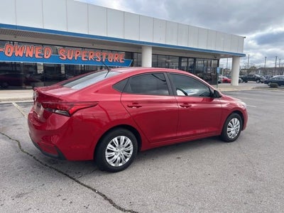 2020 Hyundai Accent SE