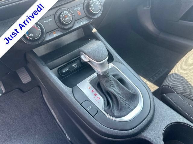 2023 Kia Forte LXS - Photo 25