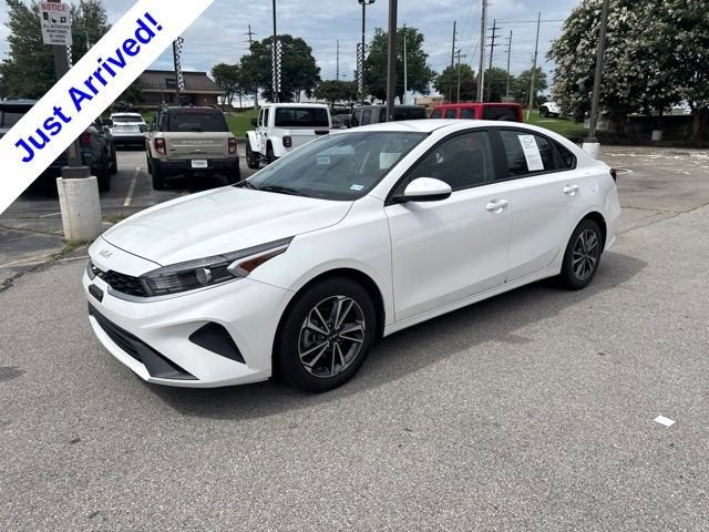 2023 Kia Forte LXS