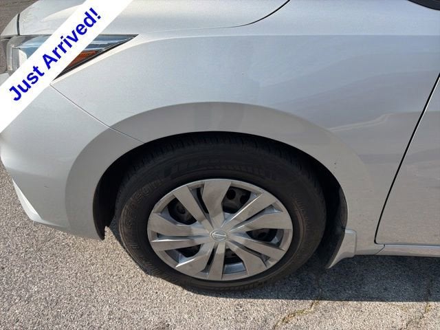2020 Nissan Versa S Xtronic CVT