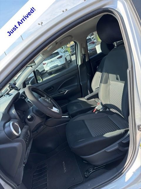 2020 Nissan Versa S Xtronic CVT