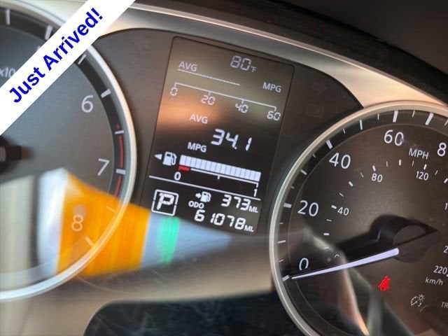 2020 Nissan Versa S Xtronic CVT