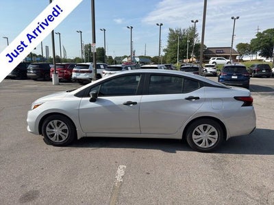 2020 Nissan Versa S Xtronic CVT