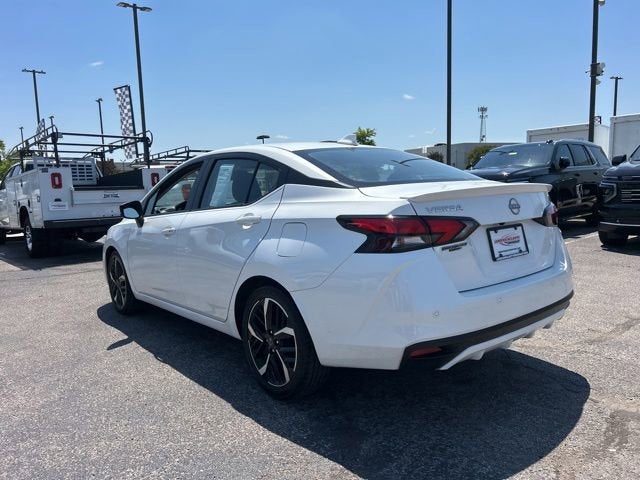 2024 Nissan Versa SR