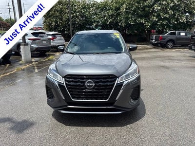 2025 Nissan Kicks Play S