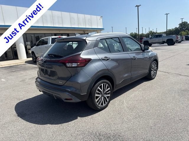 2022 Nissan Kicks SV Xtronic CVT
