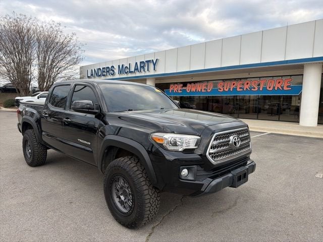2017 Toyota Tacoma SR5