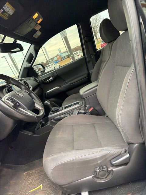 2017 Toyota Tacoma SR5