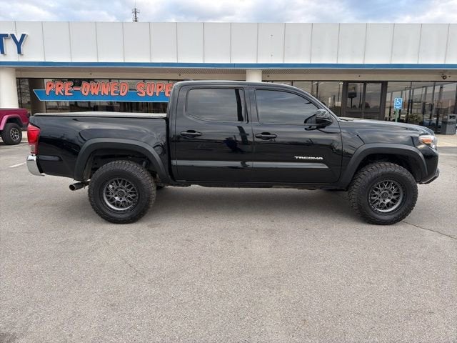 2017 Toyota Tacoma SR5