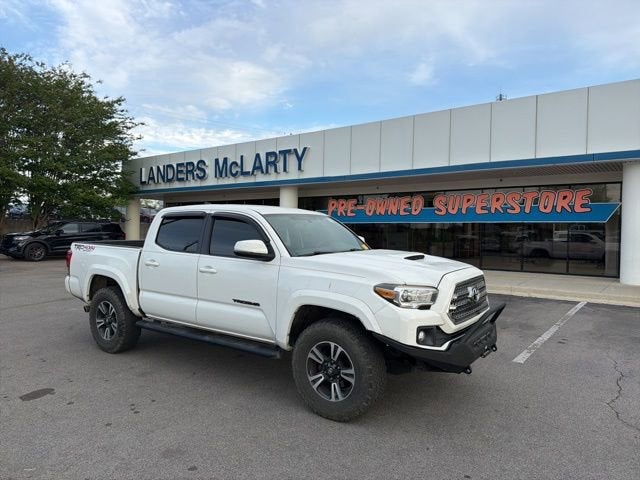 2016 Toyota Tacoma SR