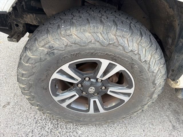 2016 Toyota Tacoma SR