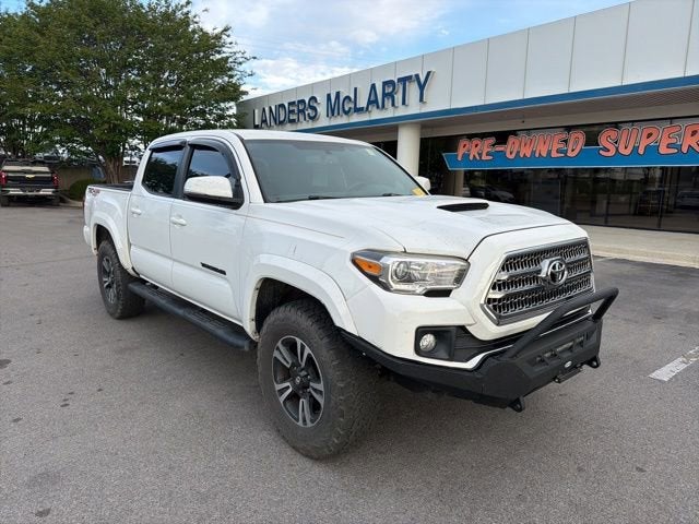 2016 Toyota Tacoma SR