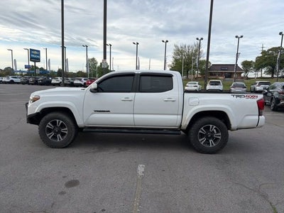 2016 Toyota Tacoma SR