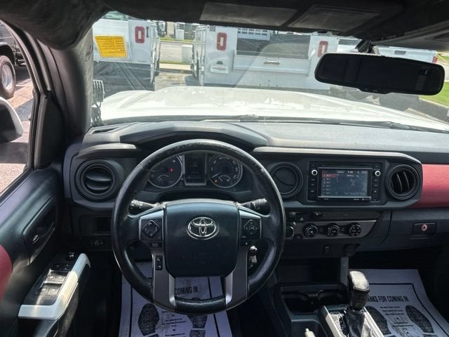 2017 Toyota Tacoma SR5 V6