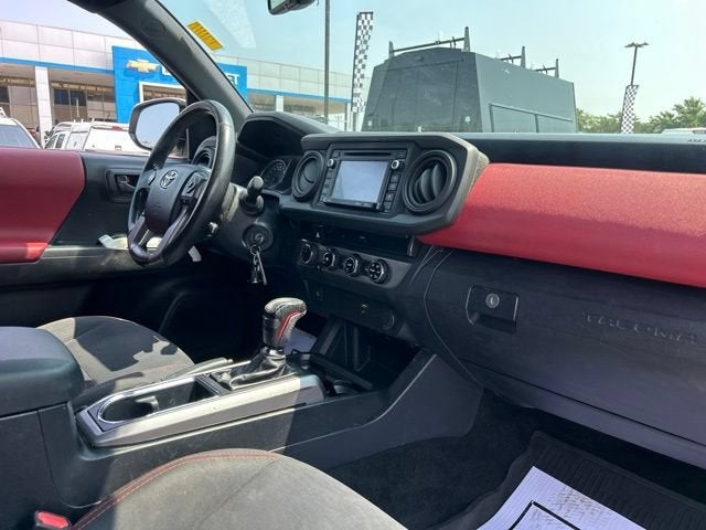 2017 Toyota Tacoma SR5 V6
