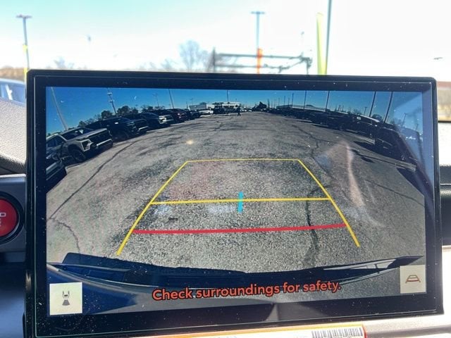 2025 Toyota Tacoma 4WD SR